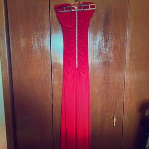 Red stretch gown